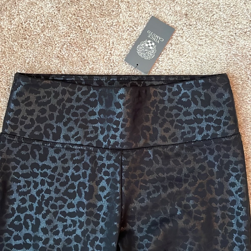 NWT Vince Camuto Leopard Leggings - Picture 2 of 5